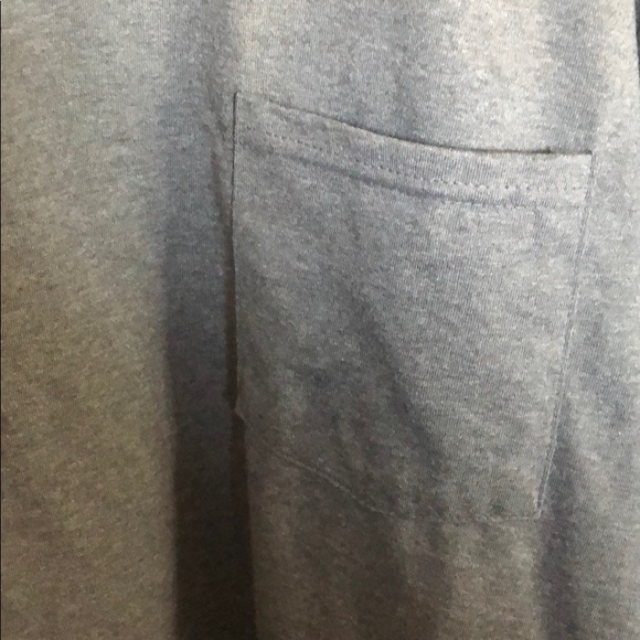 Men’s grey 3XL pocket shirt worn once EUC - Picture 3 of 3